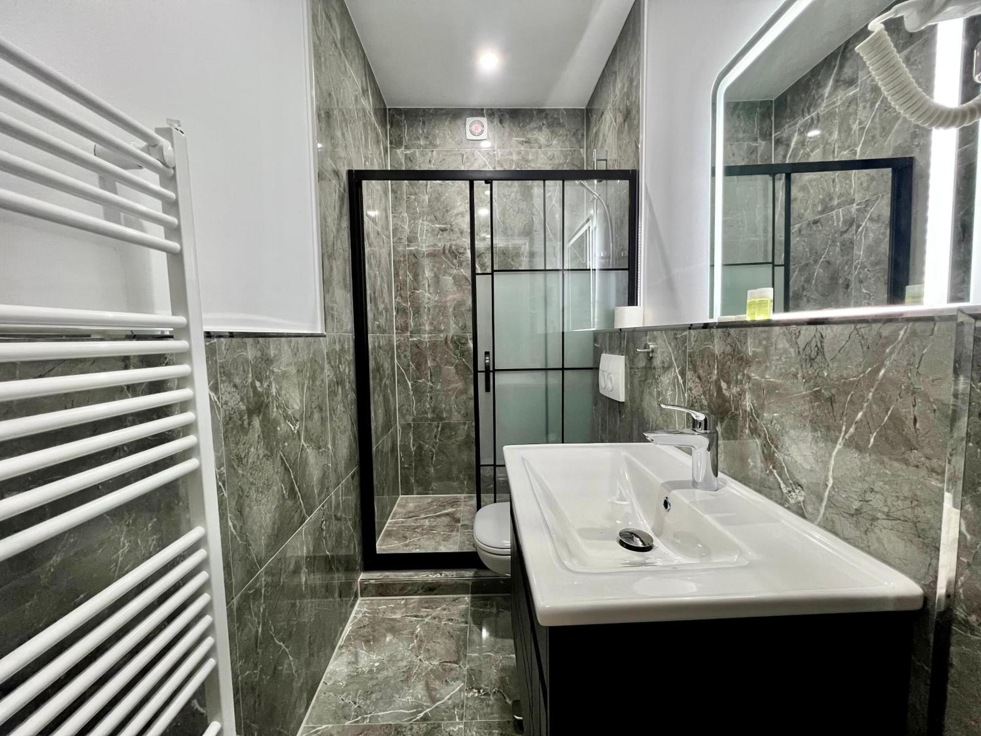 Durmaz Hotel Hannover Eksteriør bilde